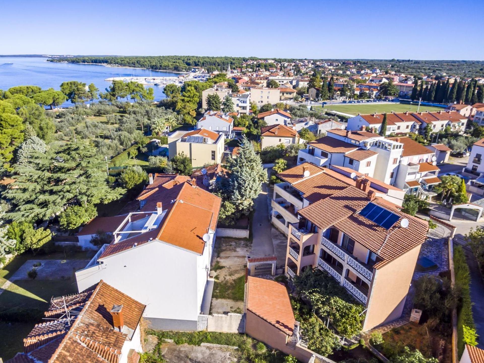 Apartments Mir Fažana Exterior foto
